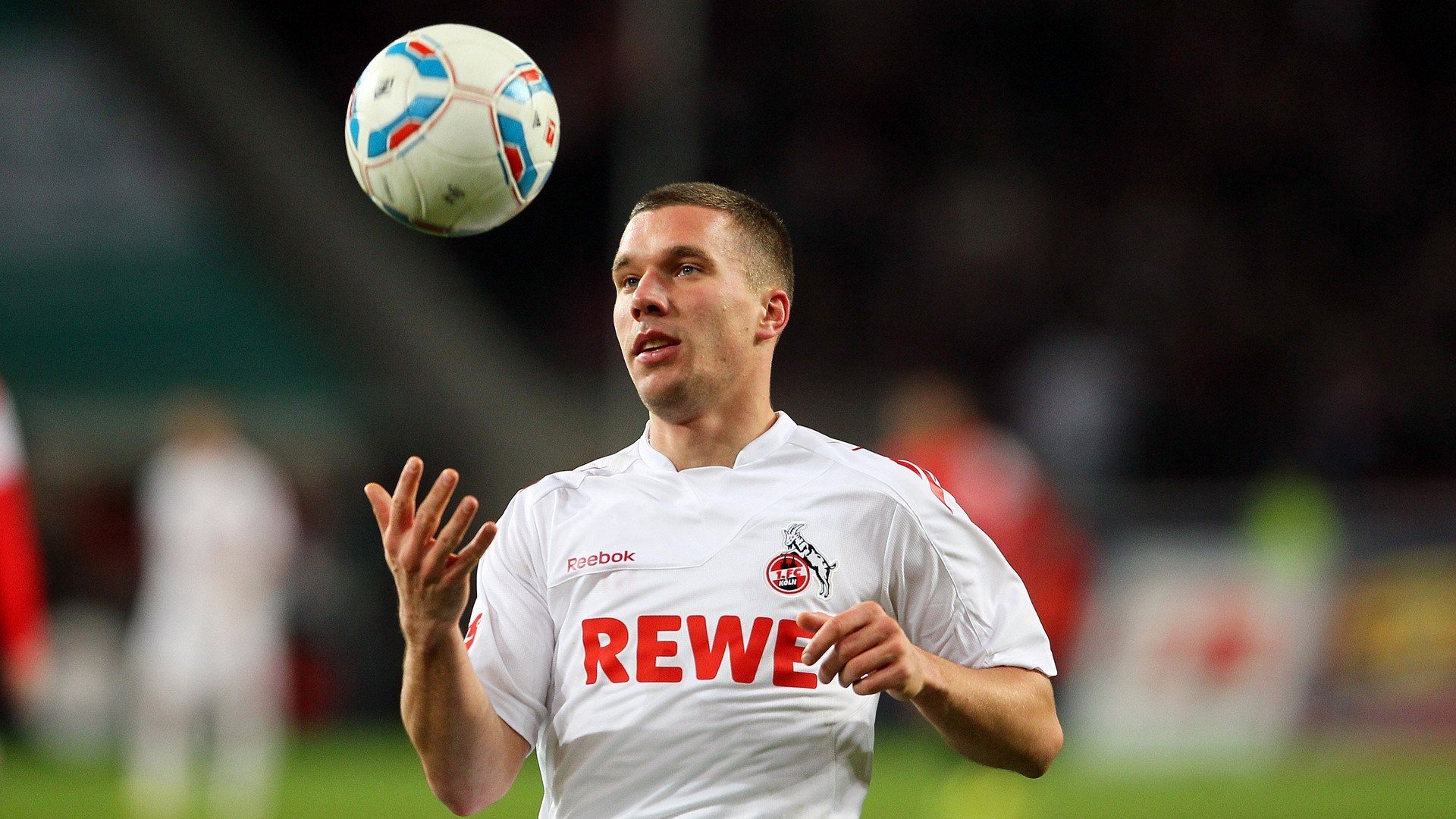 热身赛成为检验阵容深度的最佳舞台,热身赛结果